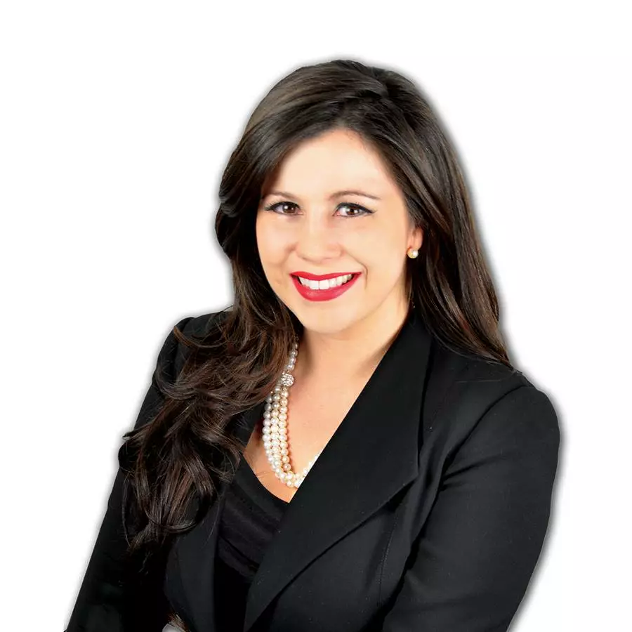 Evelyn Lacerda, Mississauga, Real Estate Agent
